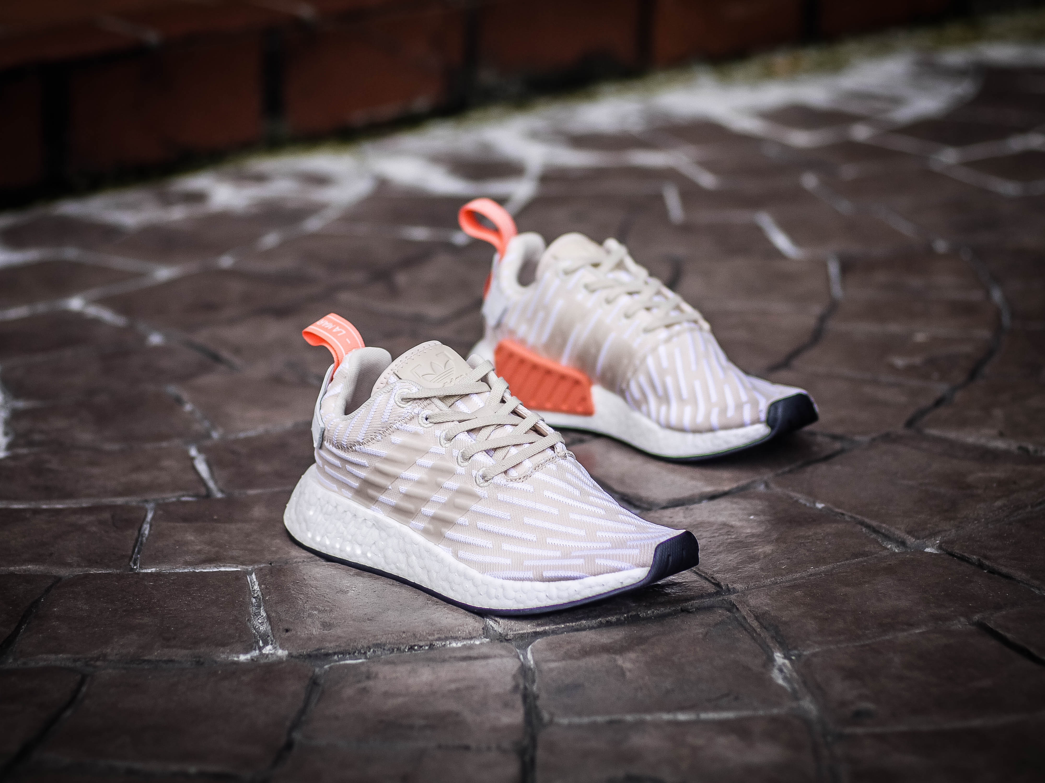 famlende dommer konkurs The adidas NMD City Sock 'Gum Pack' & The R2 Make a Pretty Couple