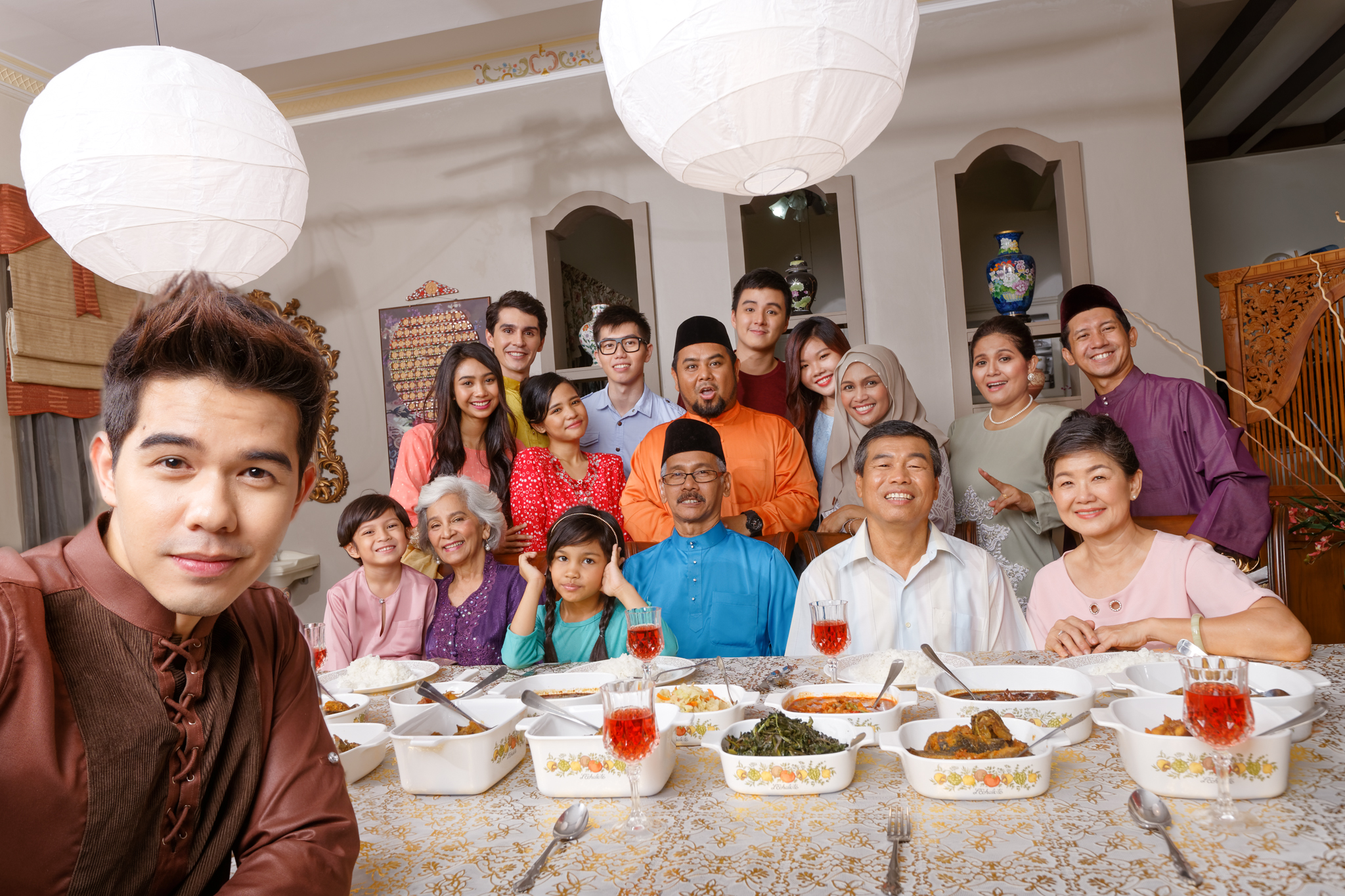 Get the Perfect Hari Raya Family Groufie with the Vivo V5s
