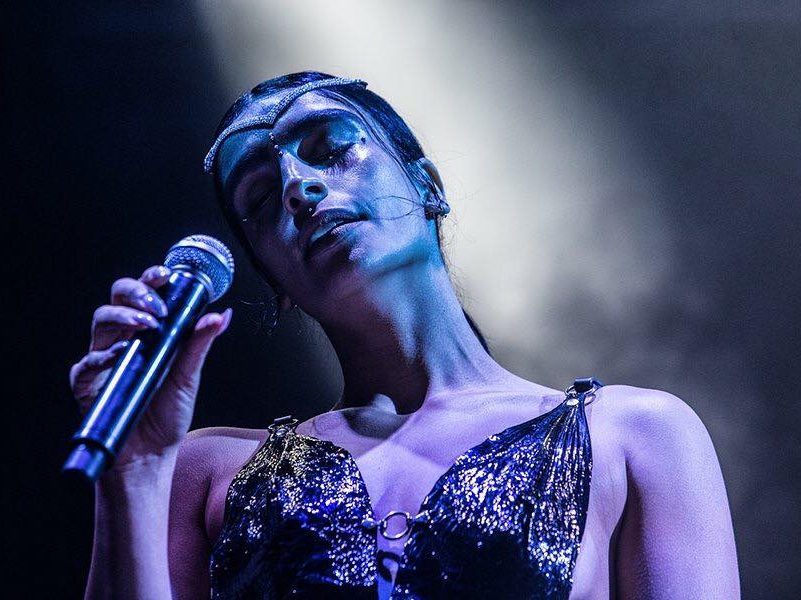 Ethereal Trip Hop Goddess Sevdaliza Live The Bee